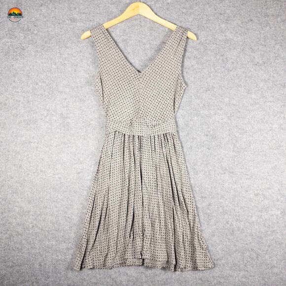 Ann Taylor Loft Fit & Flare Dress Gray Sleeveless V-Neck Belted Women's Size XS - Picture 1 of 7